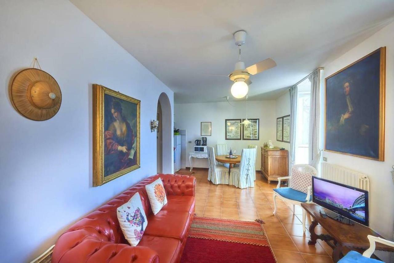 Casa Balcony Lejlighed Varenna Eksteriør billede
