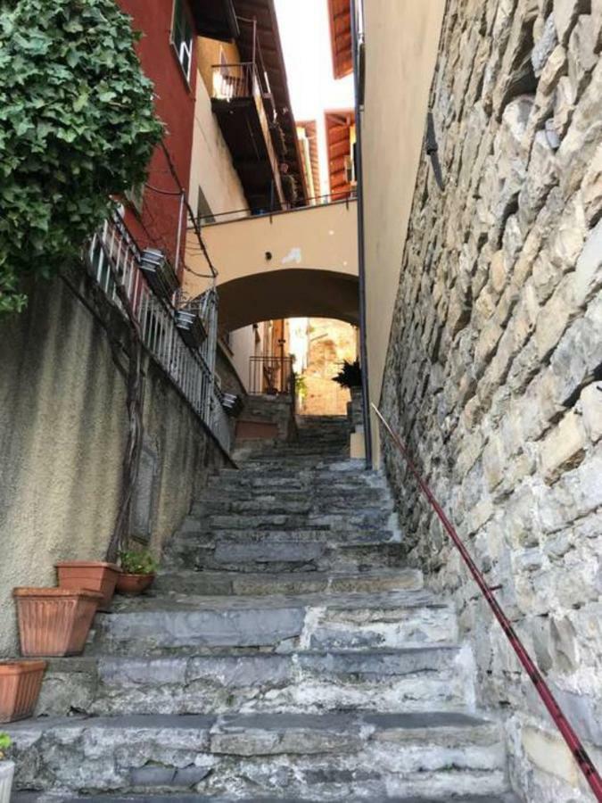 Casa Balcony Lejlighed Varenna Eksteriør billede